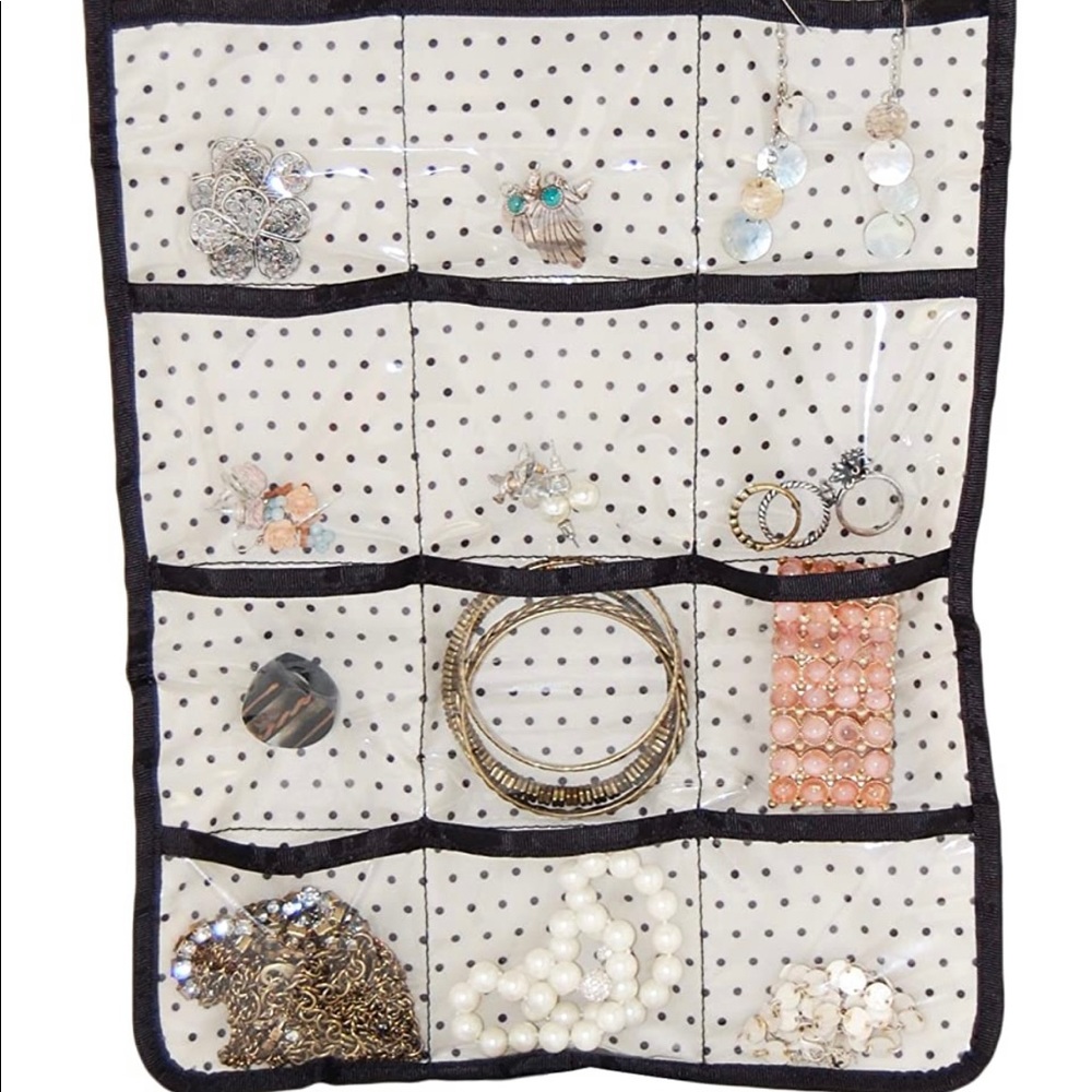 Blue Avocado Eco Jewelry Roll
